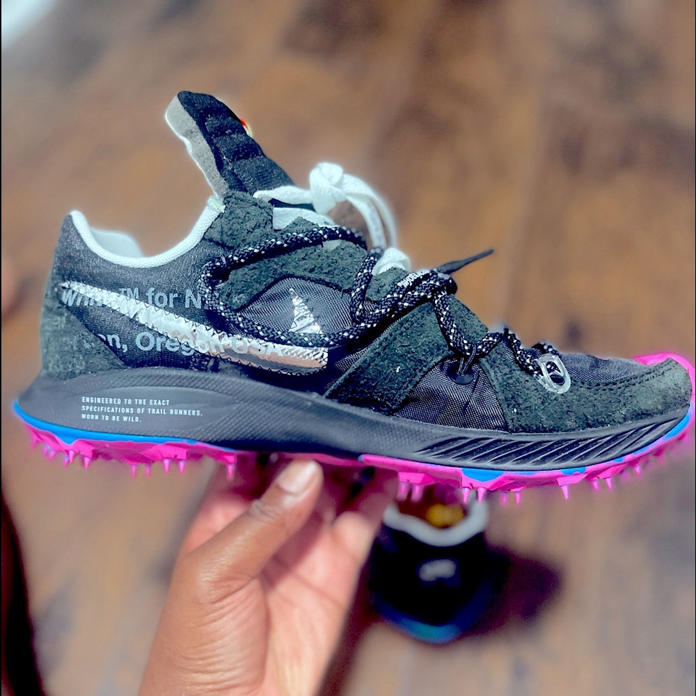 Women sneakers